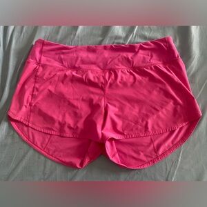 Lululemon Speed up size 14 high rise 4 inch inseam NEW CONDITION (no tags)